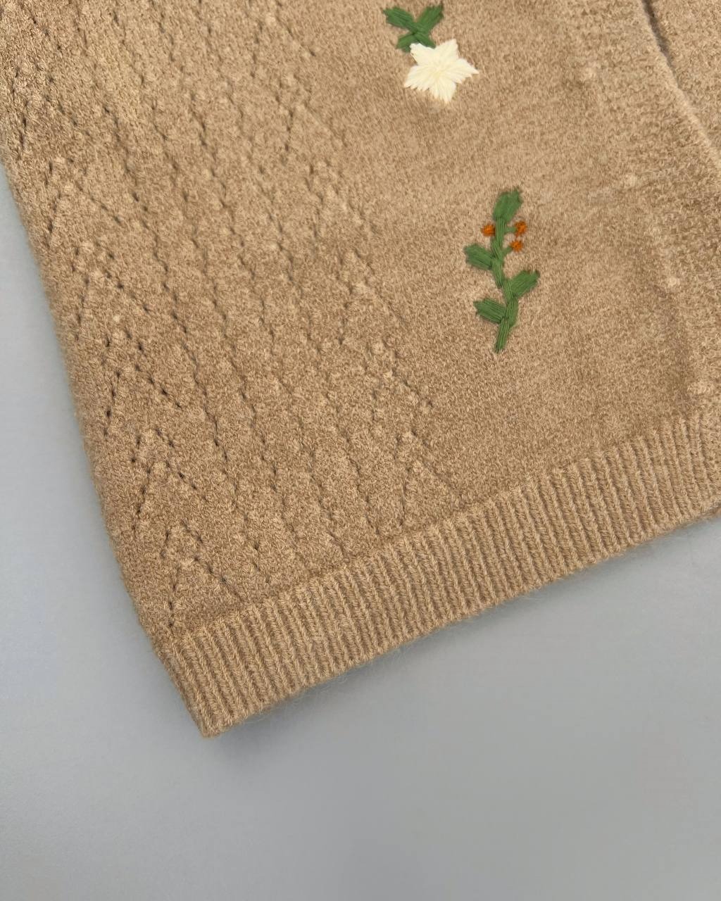 جلیقه بافت گلدوزی کد 4183