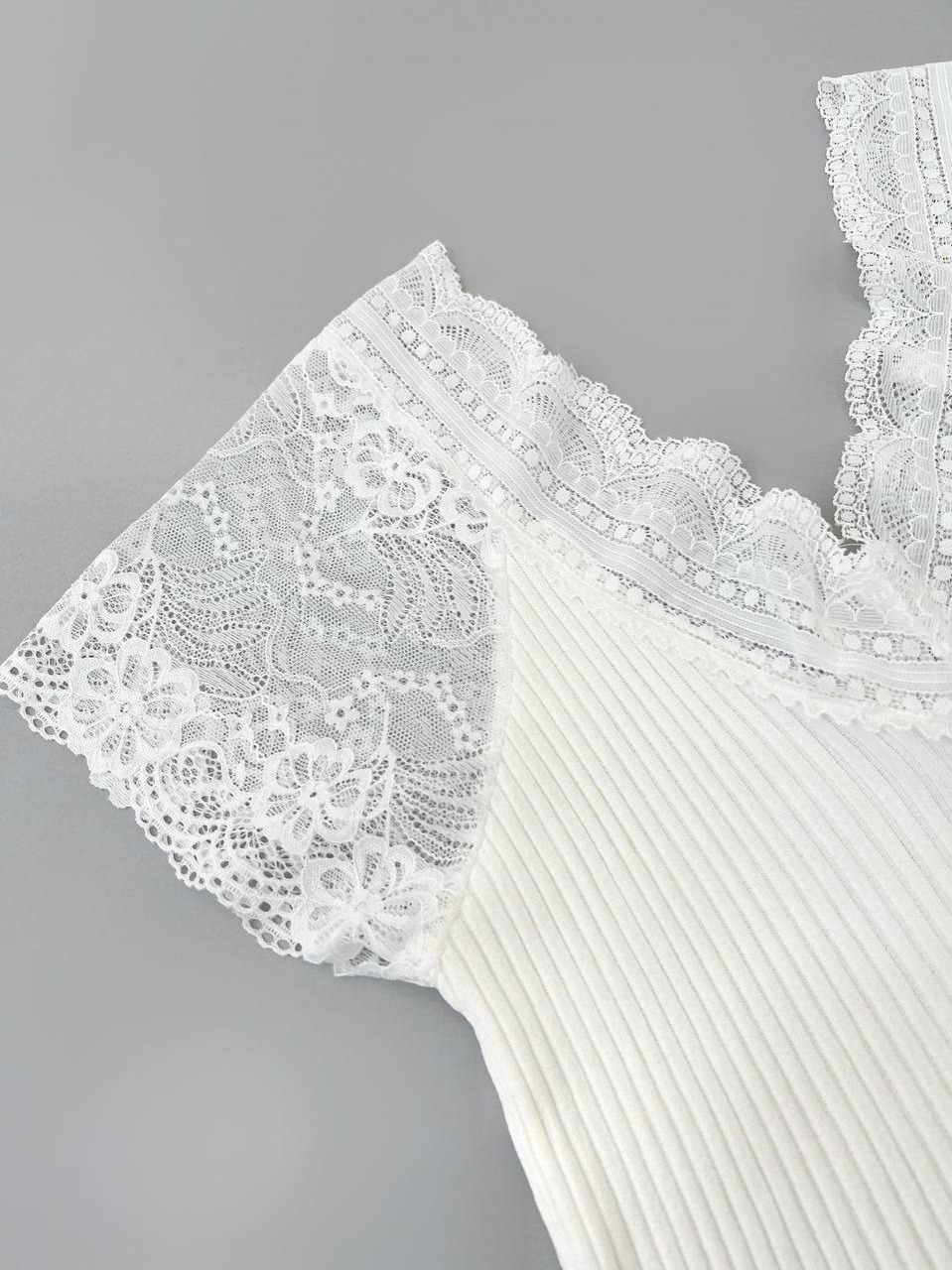 بلوز بافت بالاتنه گیپور کد 4188