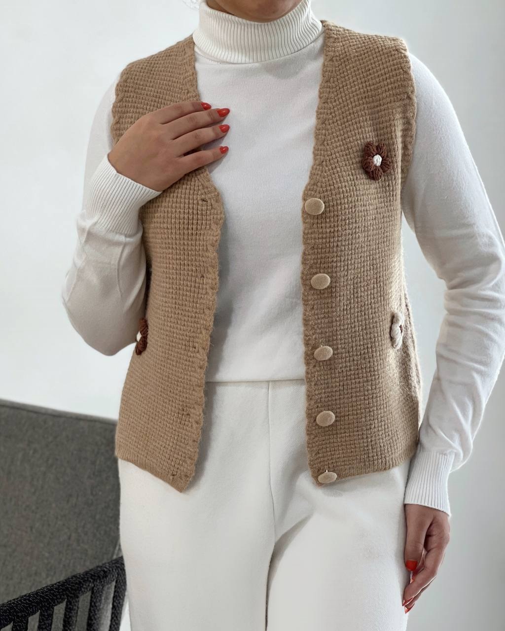 جلیقه بافت گل برجسته کد 4205