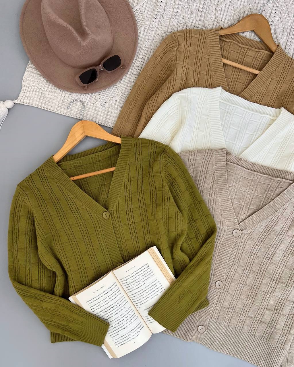 ژاکت بافت جلو دکمه کد 4210