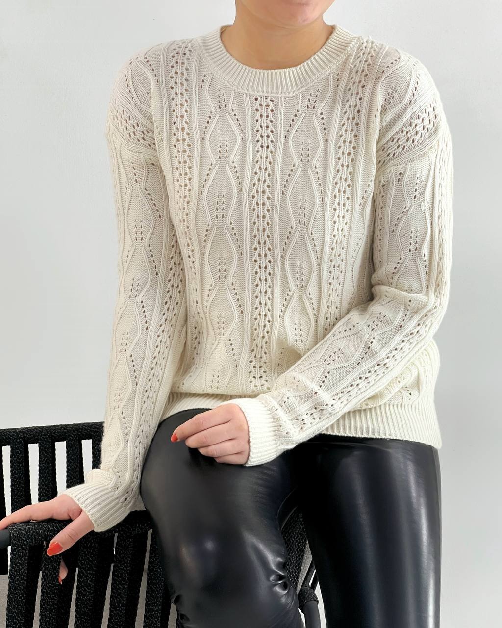 پلیور بافت بوکله تکرنگ کد 4216