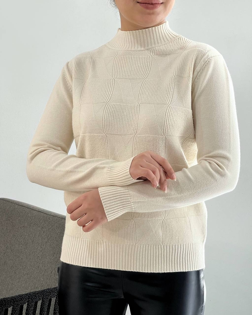 پلیور بافت 6 رنگ کد 4231