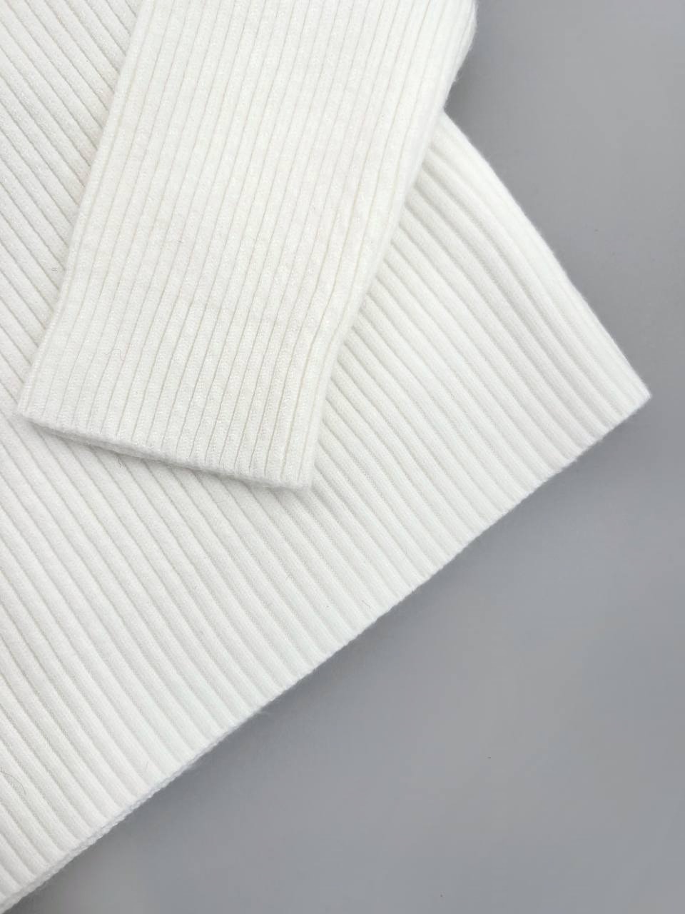 پلیور بافت ساده یقه سه سانت کد 4237