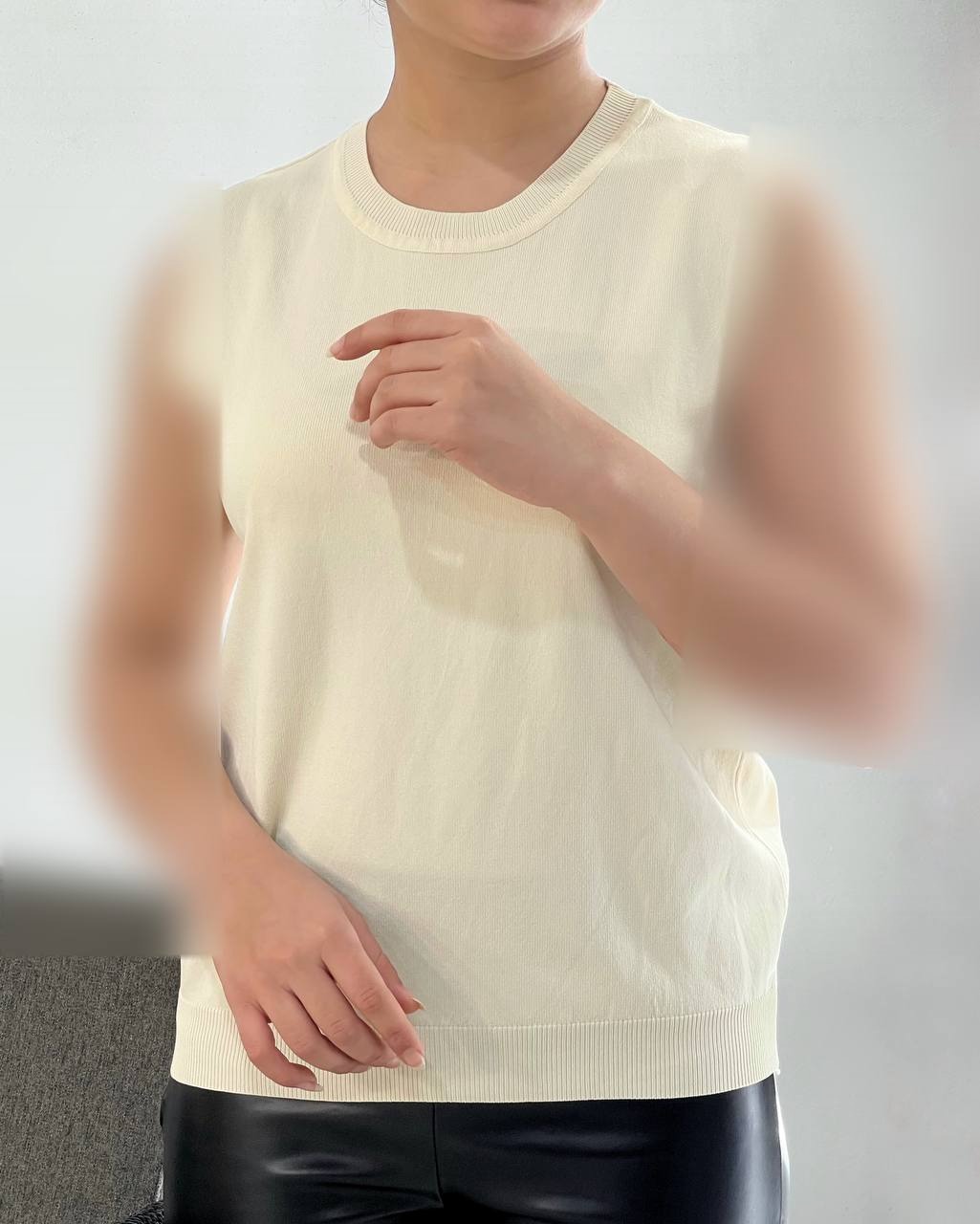 تاپ بافت یقه گرد ساده کد 4247