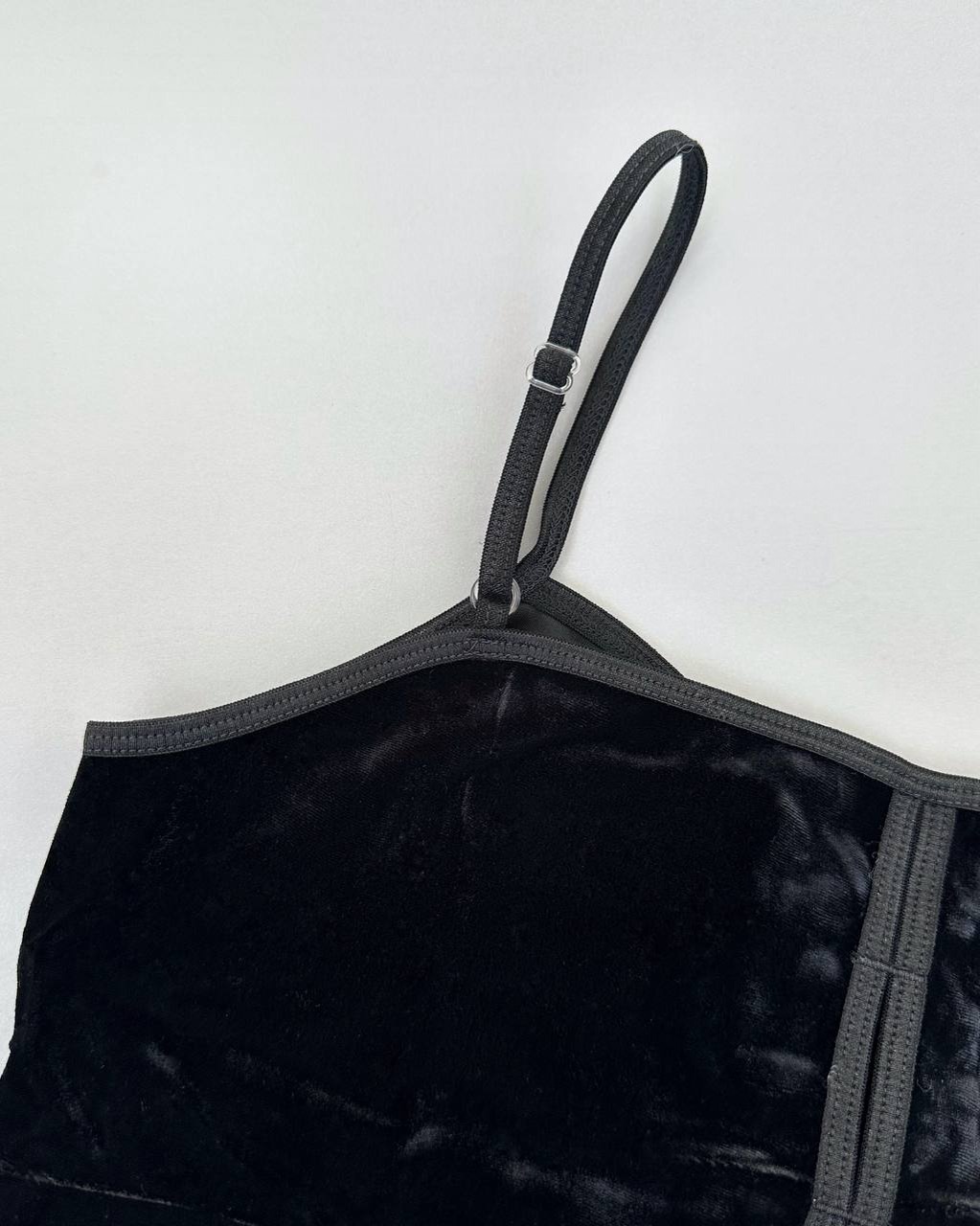 تاپ مخمل مشکی کد 4259