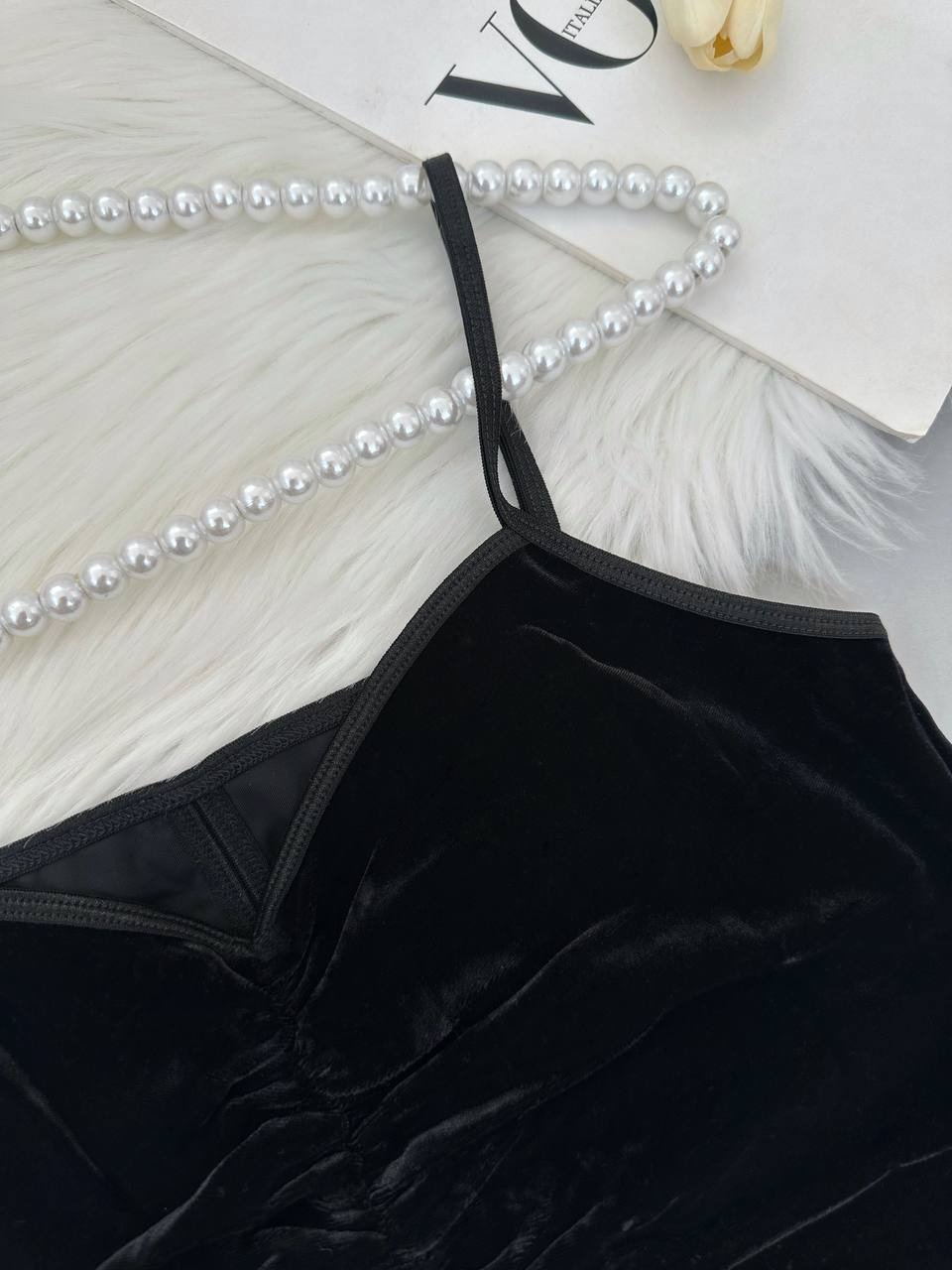 تاپ مخمل مشکی کد 4259