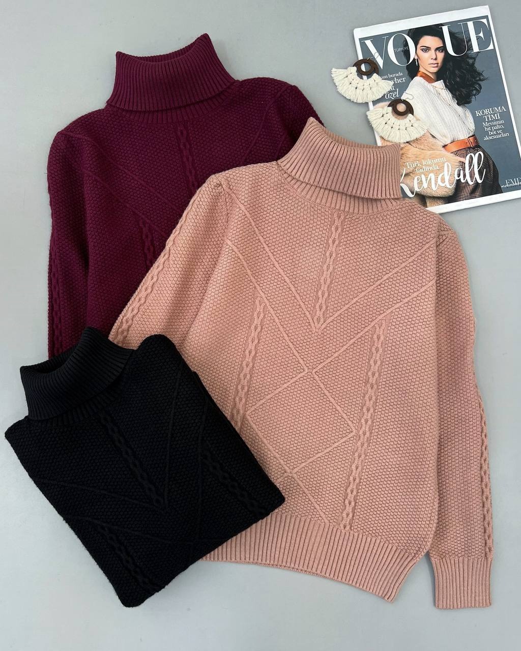 پلیور بافت یقه اسکی سه رنگ کد 4261