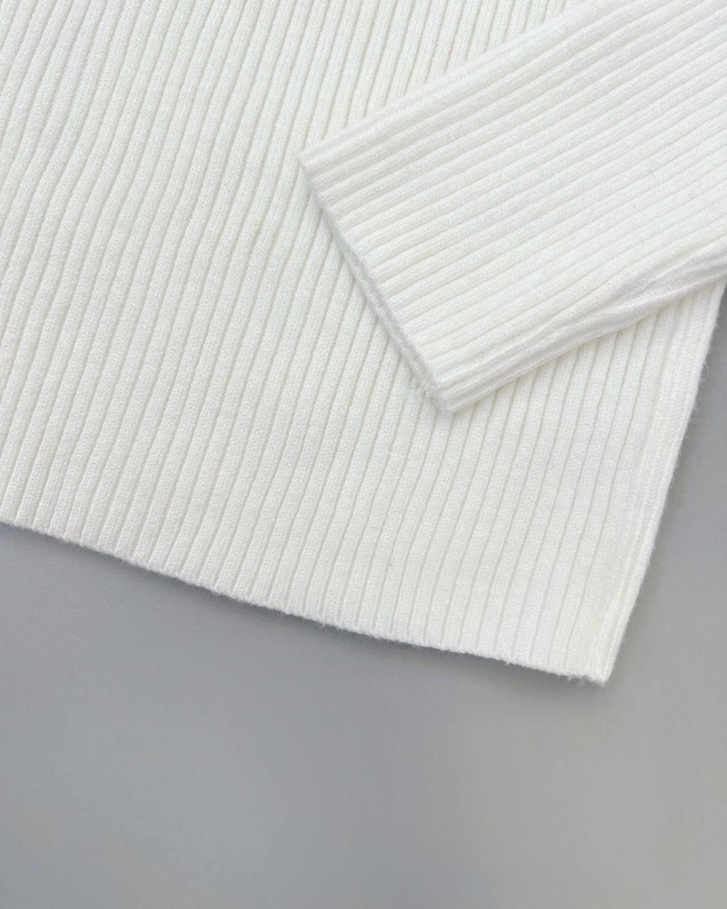 پلیور بافت ساده یقه سه سانت کد 4270