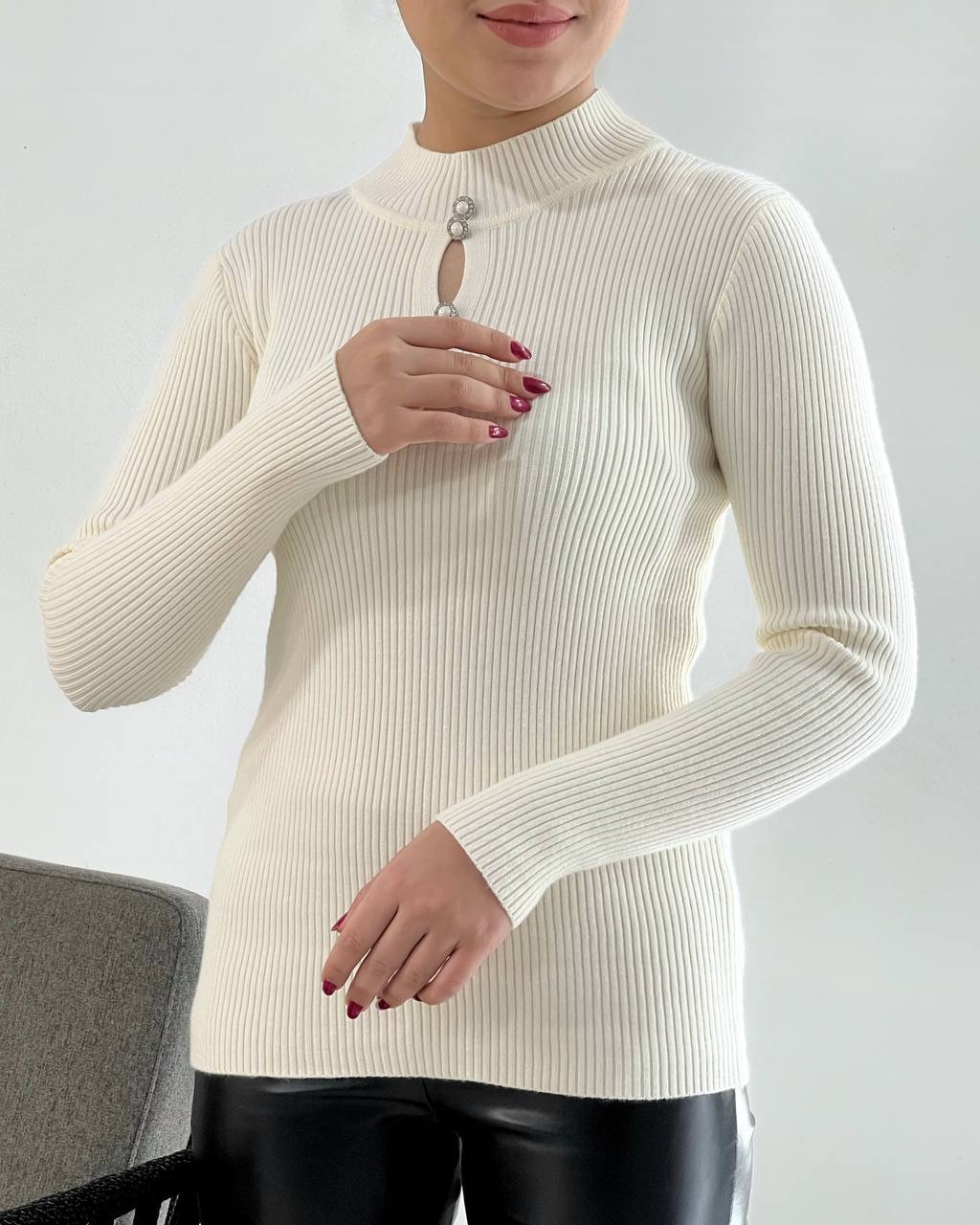 پلیور بافت ساده یقه سه سانت کد 4270