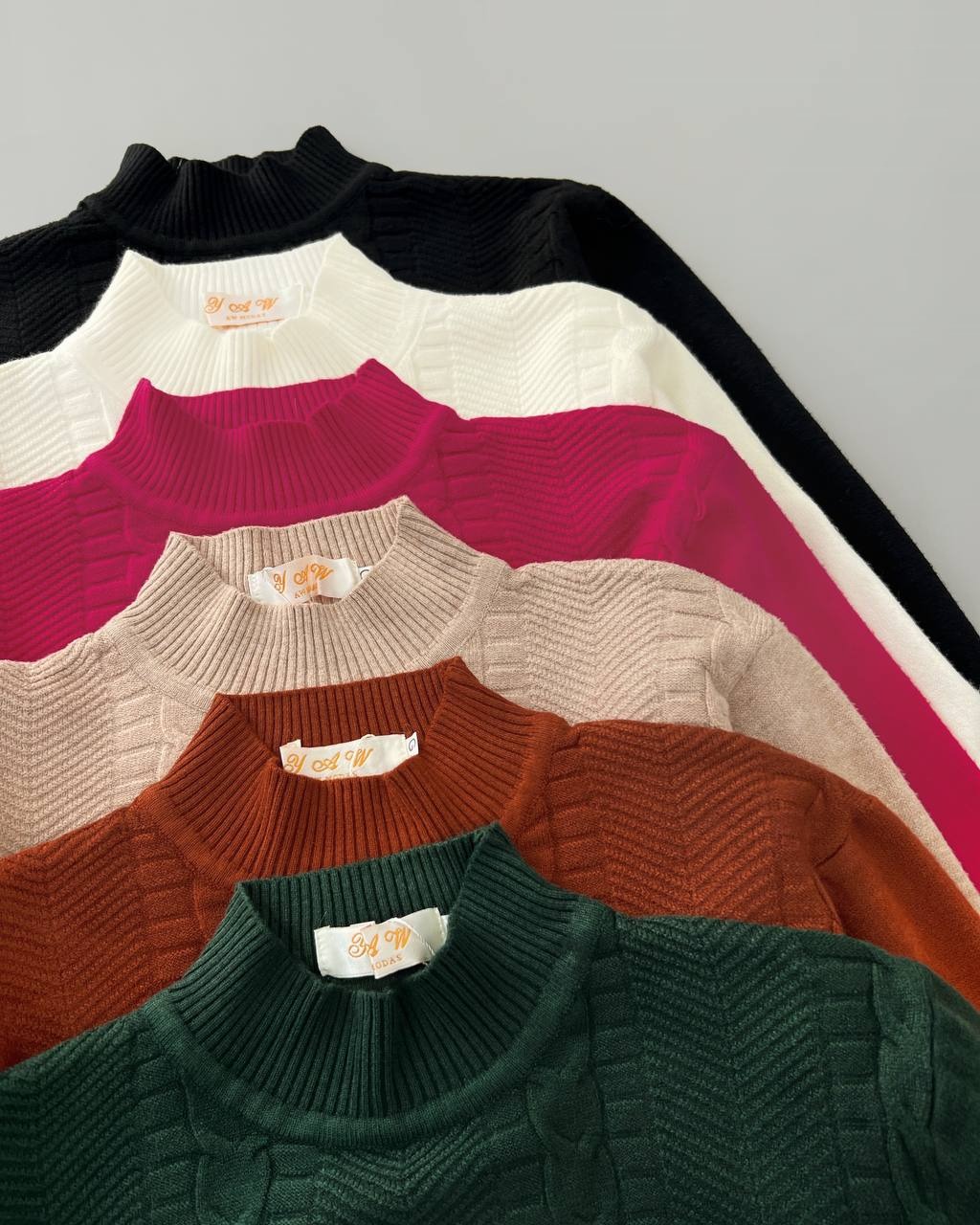 پلیور بافت یقه سه سانت 6 رنگ کد 4313