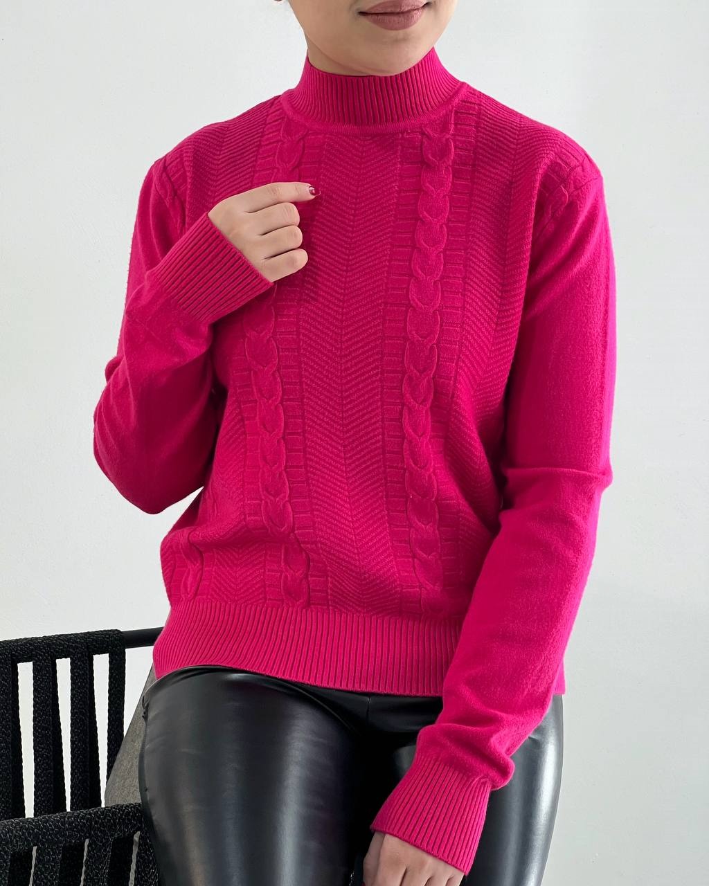 پلیور بافت یقه سه سانت 6 رنگ کد 4313