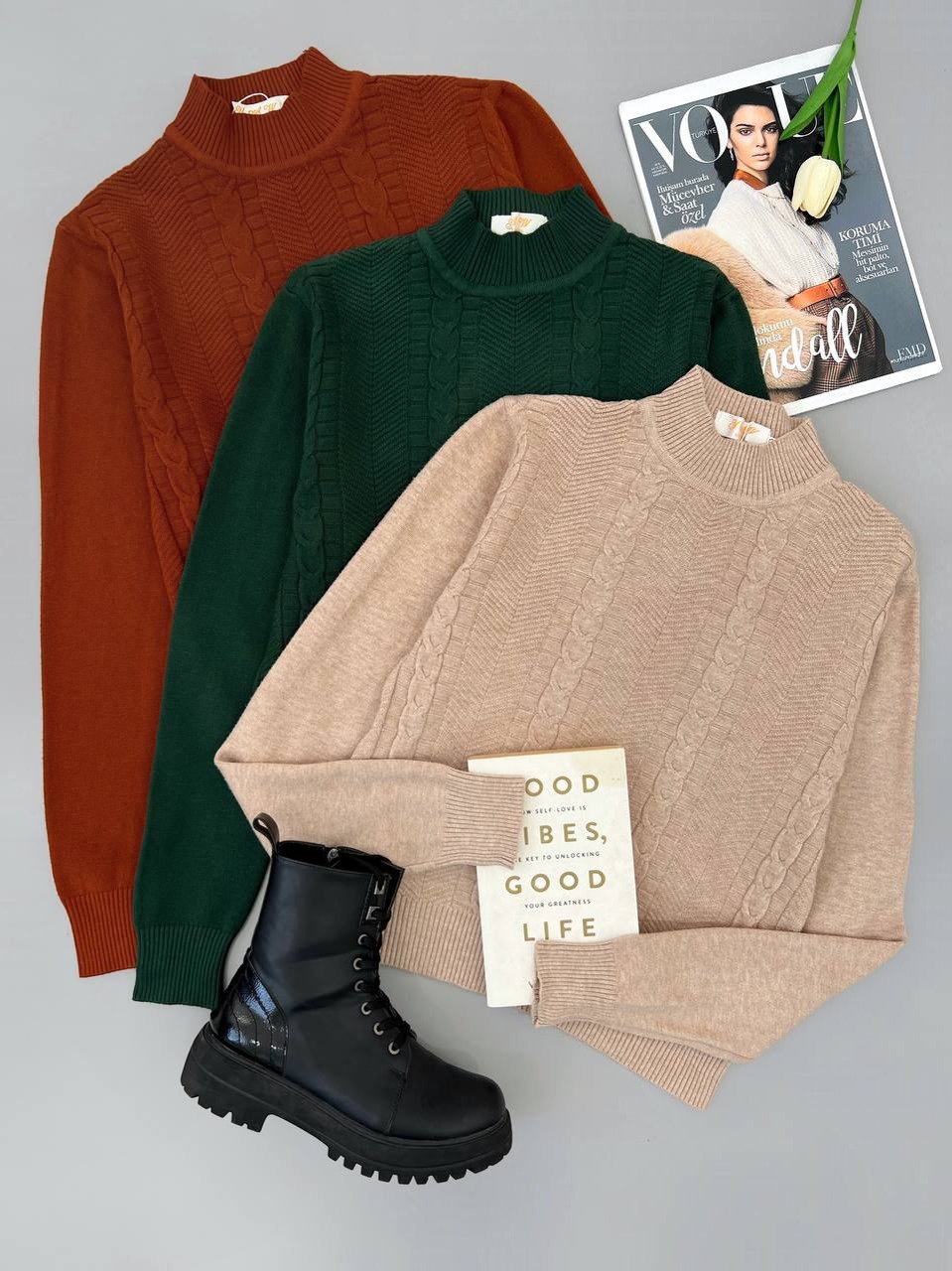 پلیور بافت یقه سه سانت 6 رنگ کد 4313