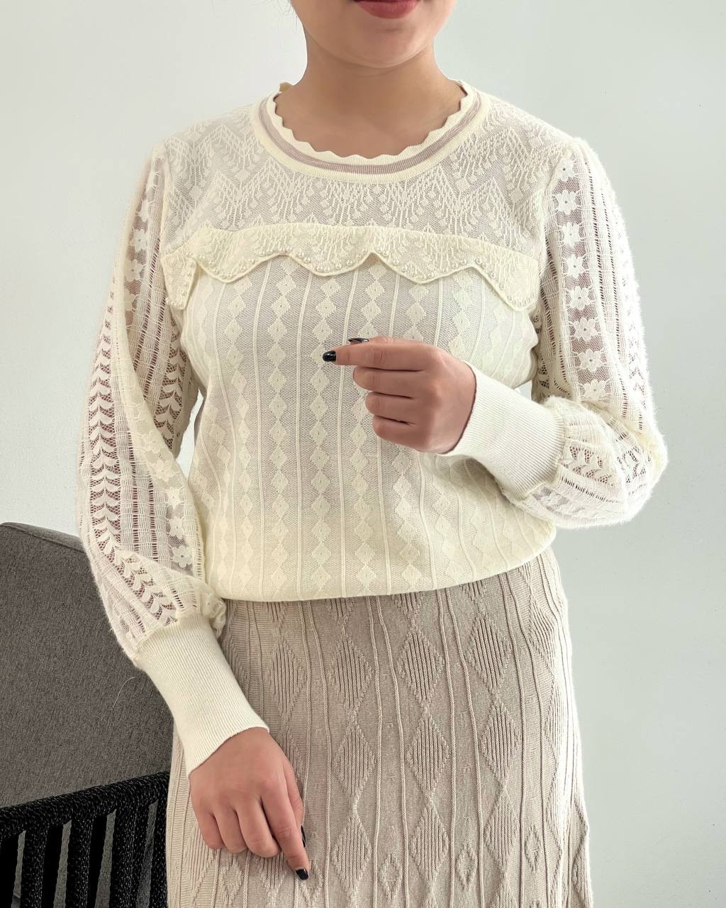 پلیور بافت آستین گیپور جلو مروارید کد 4345