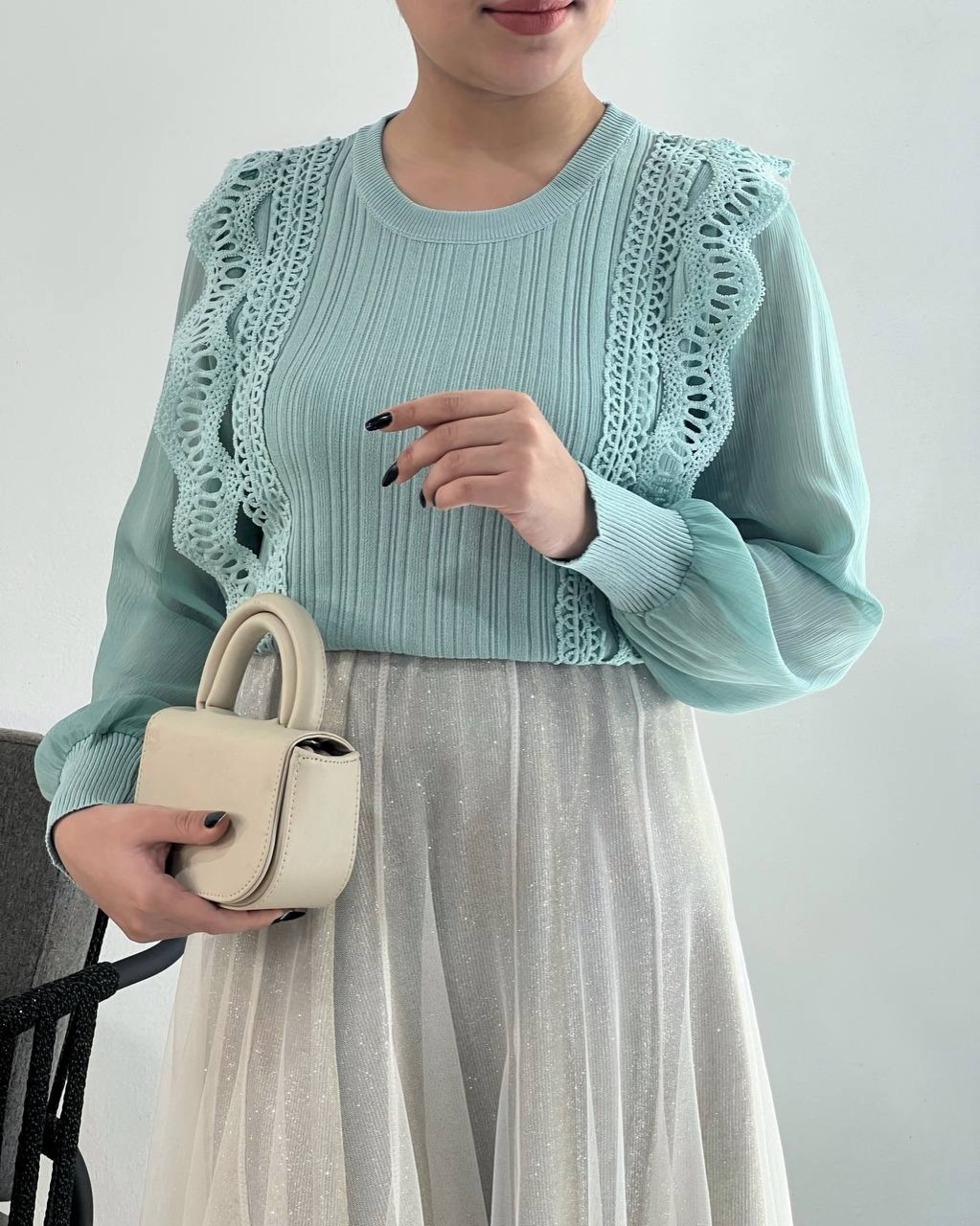 پلیور بافت جلو دانتل آستین حریر کد 4349