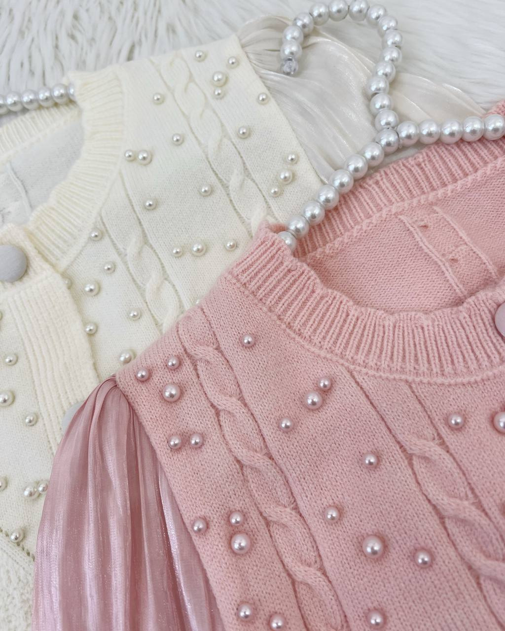 ژاکت بافت جلو دکمه مروارید کد 4357