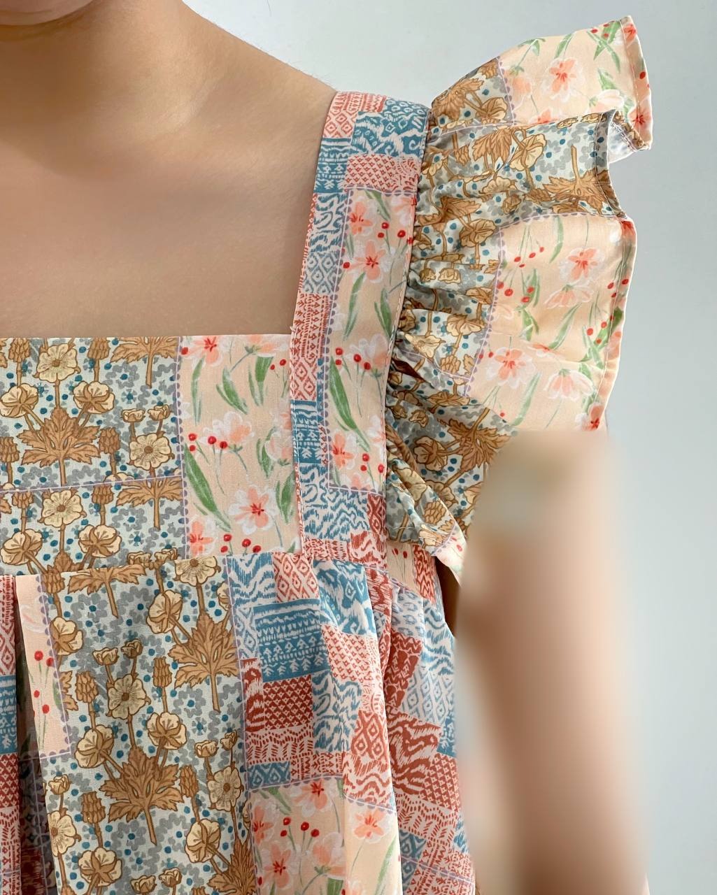 تاپ آستین چین پشت پاپیون کد 4362