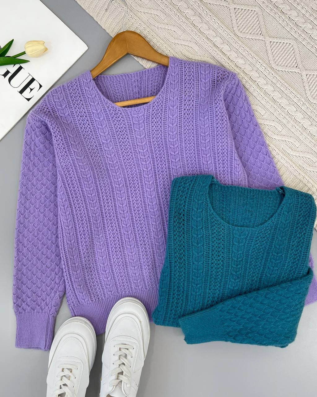 پلیور بافت گل برجسته سه رنگ کد 4369