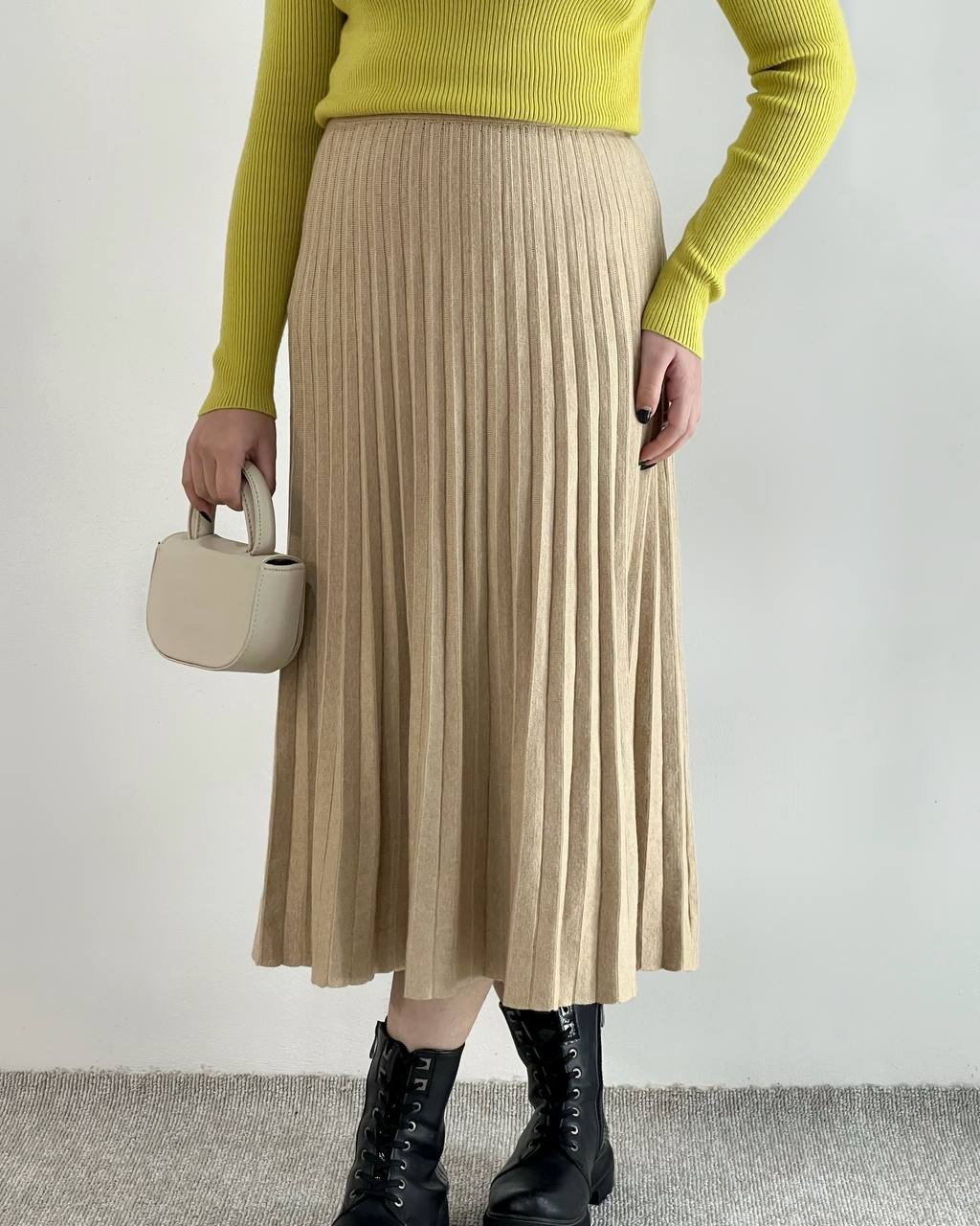 دامن بافت پلیسه گرماژ بالا کد 4371