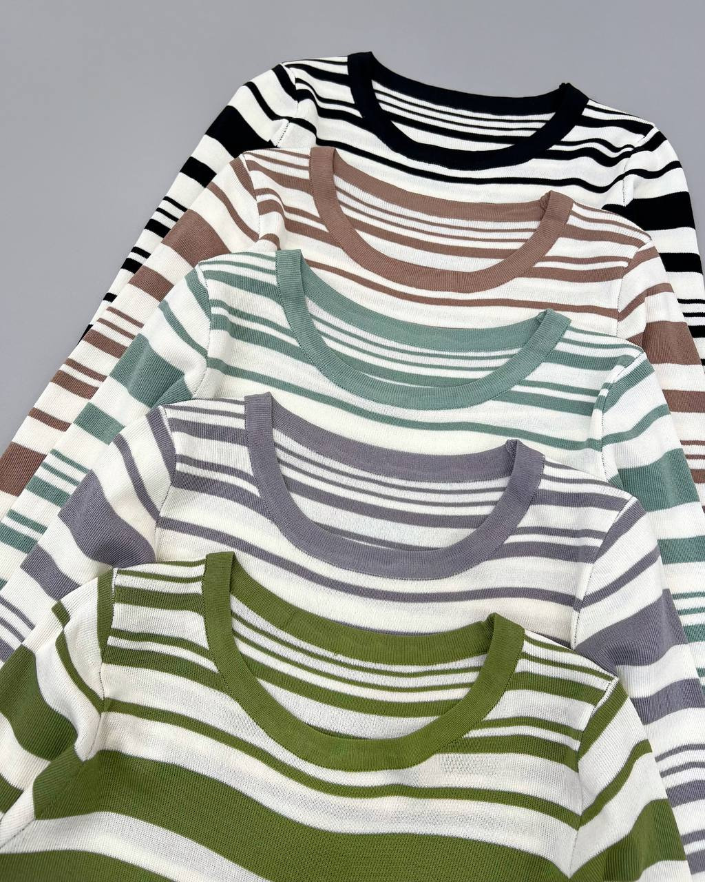 بلوز بافت راه راه ظریف کد 4383