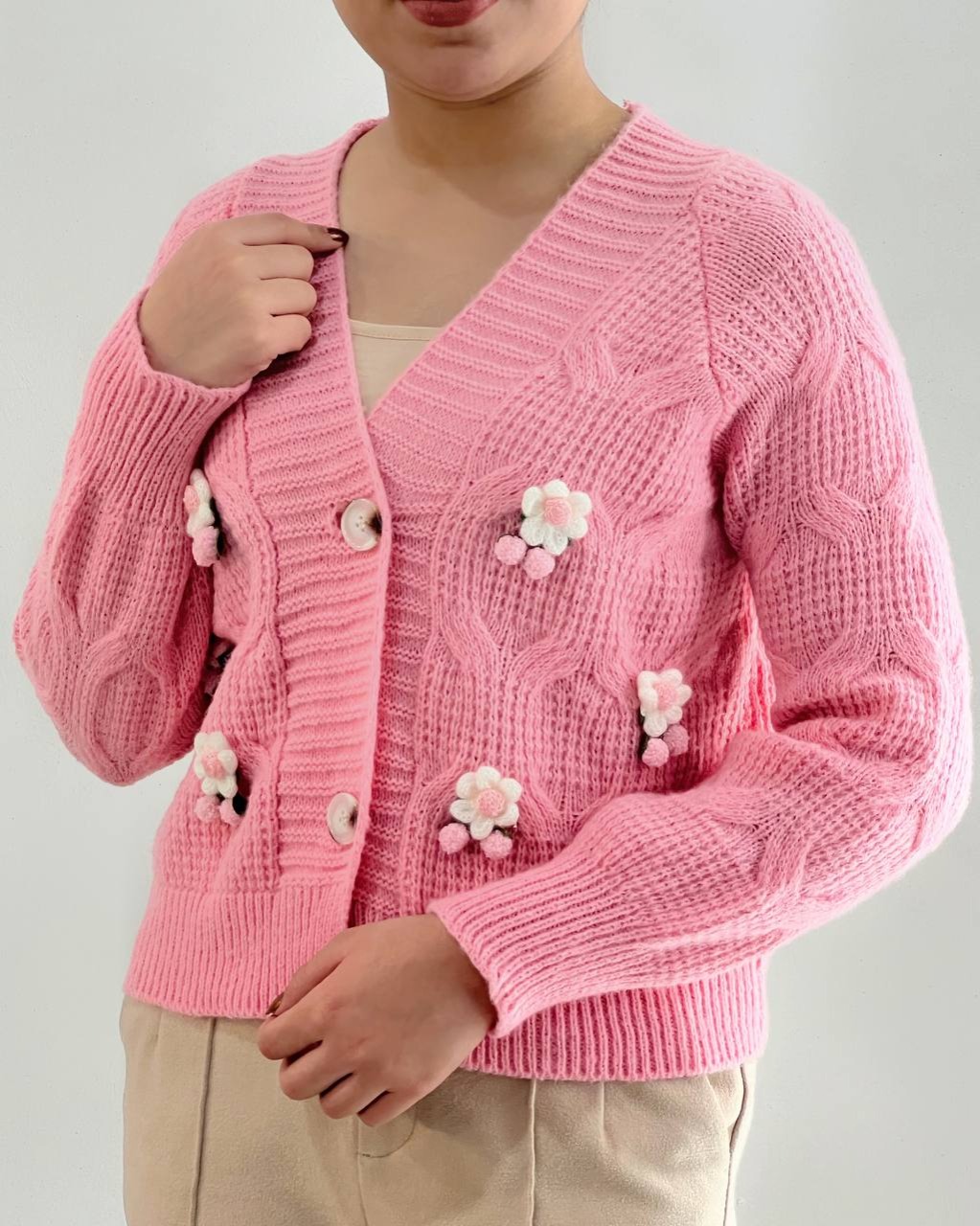 ژاکت بافت گل برجسته جلو دکمه کد 4392