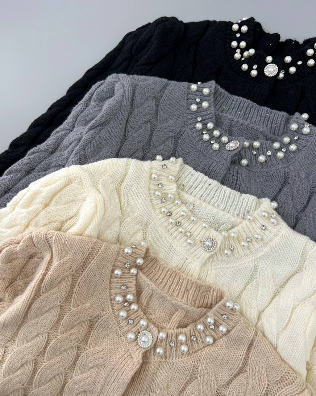 ژاکت بافت یقه مروارید جلو دکمه کد 4402