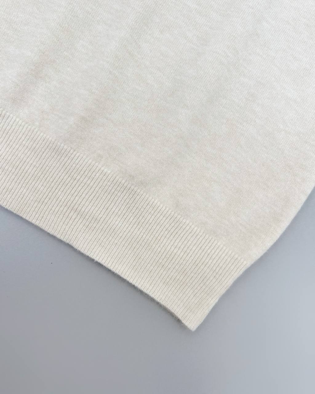 بلوز بافت آستین کوتاه گپ کد 4426