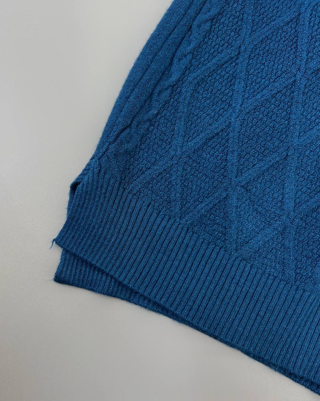 پلیور بافت لوزی گپ کد 4430