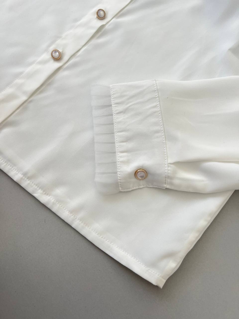 شومیز کرپ یقه ب ب کد 4438