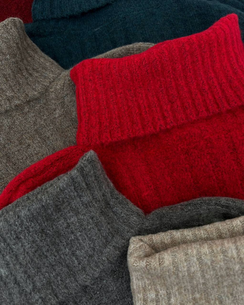 پلیور بافت یقه اسکی گرماژ بالا کد 4441