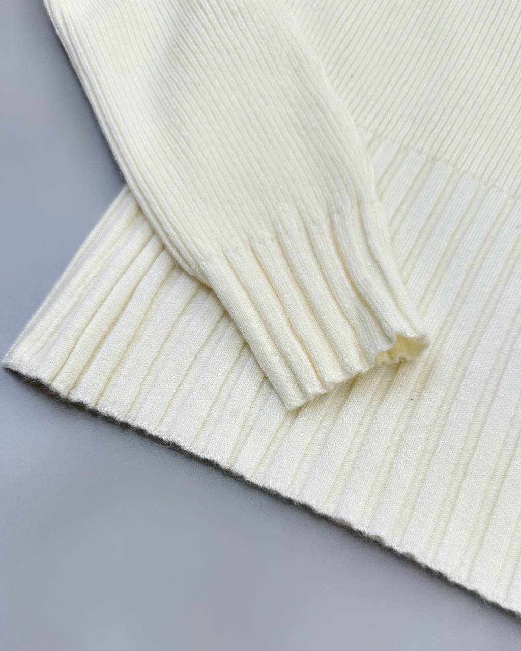 پلیور بافت 8 رنگ ساده کد 4472