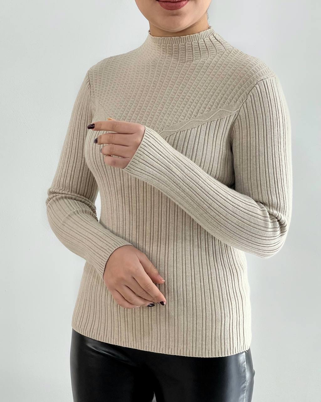 پلیور بافت گپ یقه ایستاده کد 4498