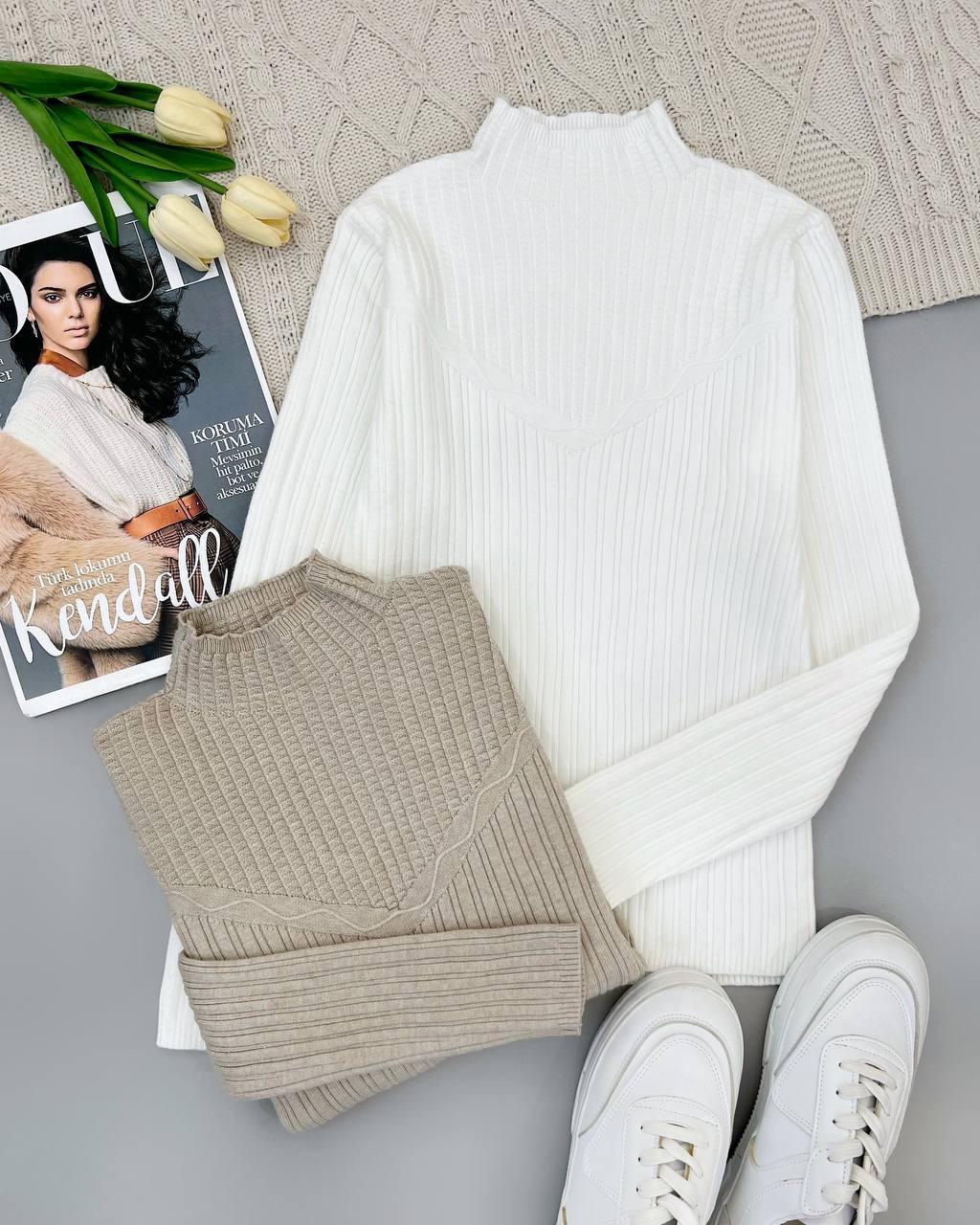 پلیور بافت گپ یقه ایستاده کد 4498