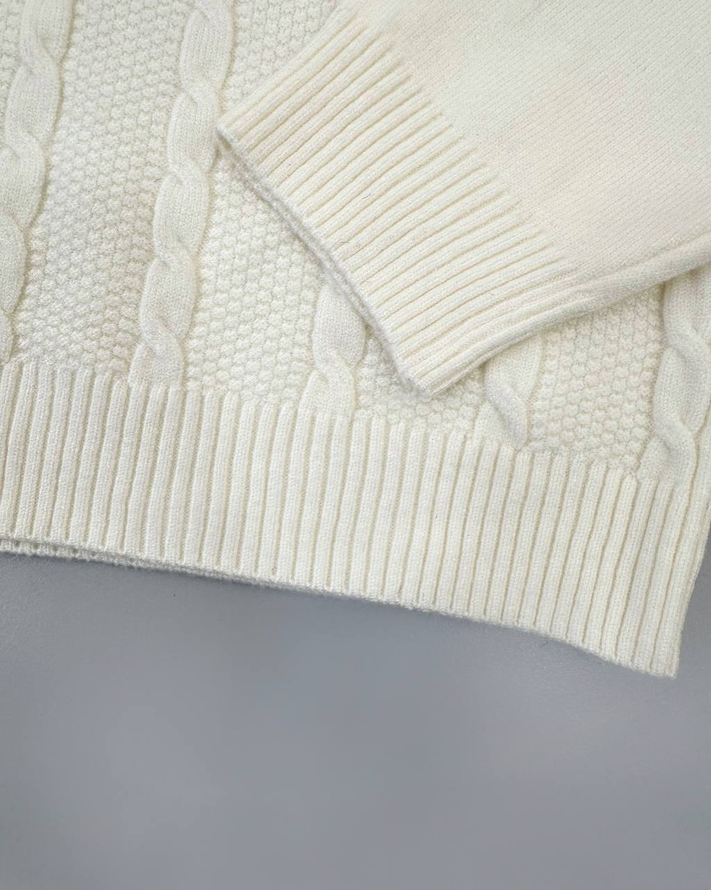 پلیور بافت یقه گرد زنجیری کد 4504