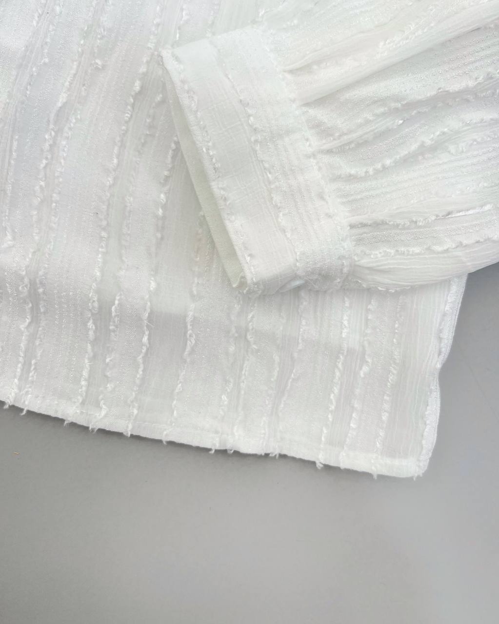 شومیز مجلسی با نوارای خامه دوزی کد 4505