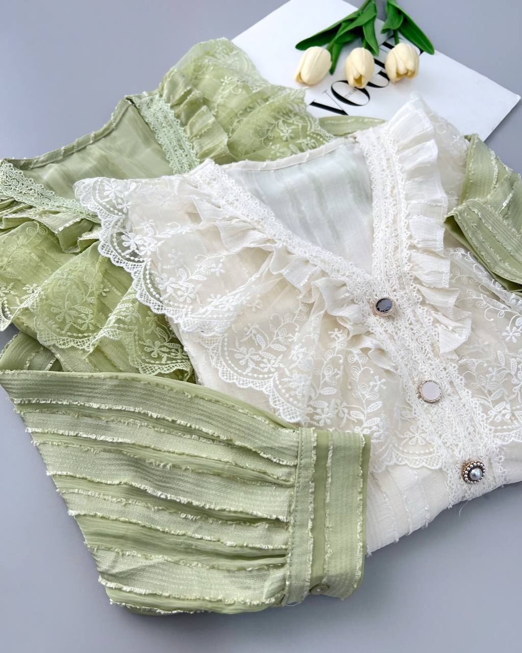 شومیز مجلسی با نوارای خامه دوزی کد 4505