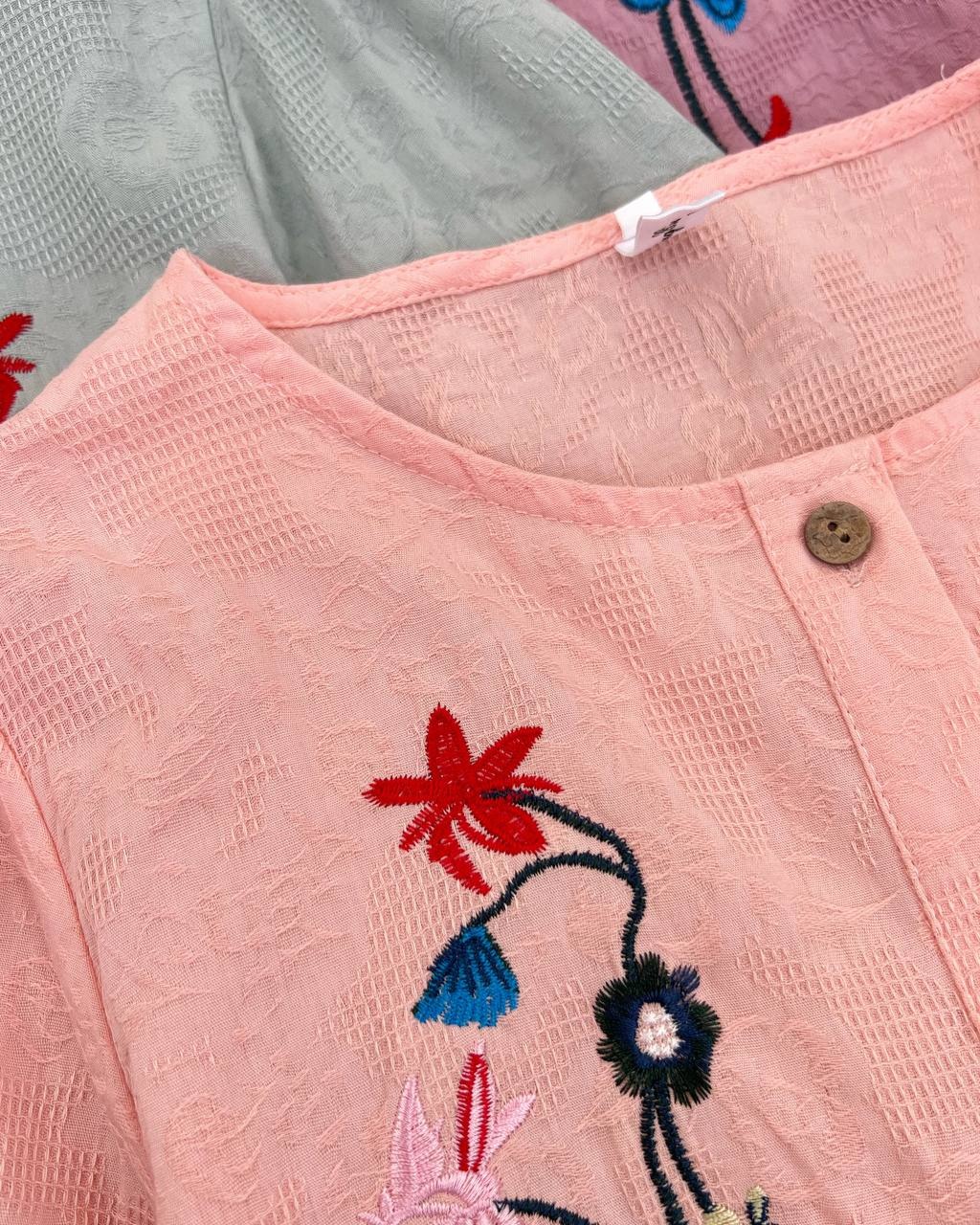 شومیز تمام گلدوزی جلو دکمه کد 4507