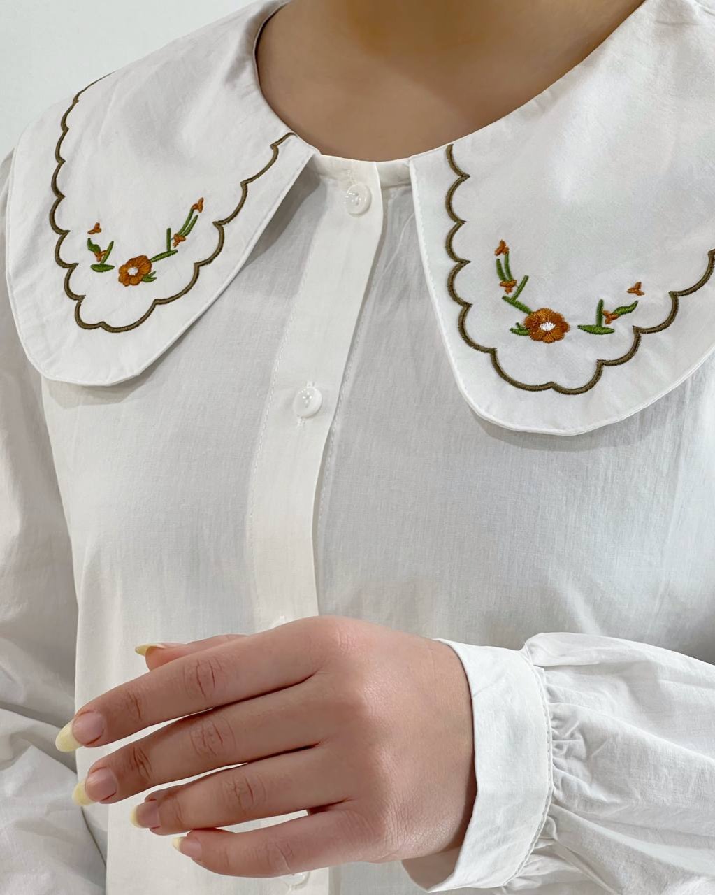 شومیز کتان نخ یقه گلدوزی کد 4510