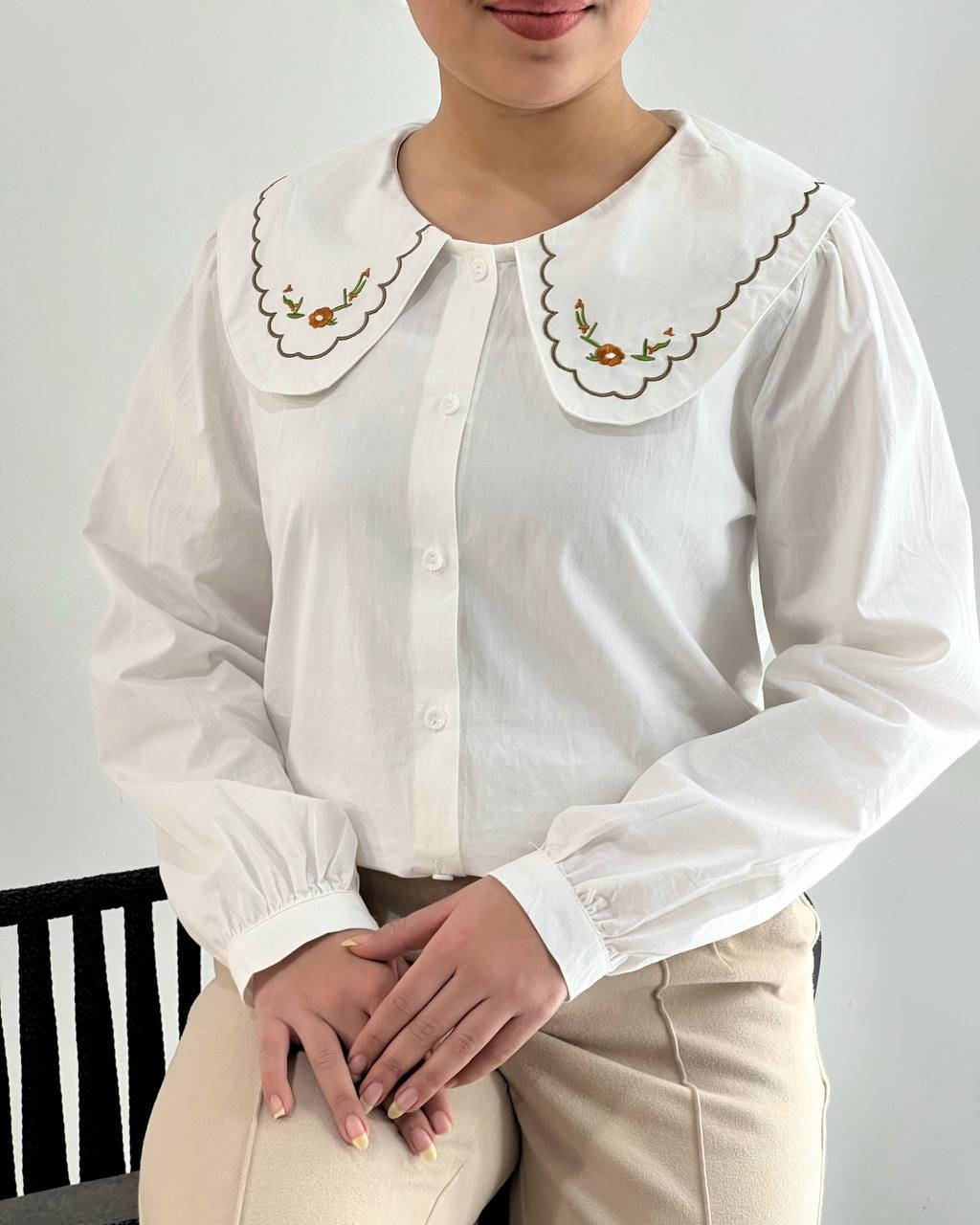 شومیز کتان نخ یقه گلدوزی کد 4510