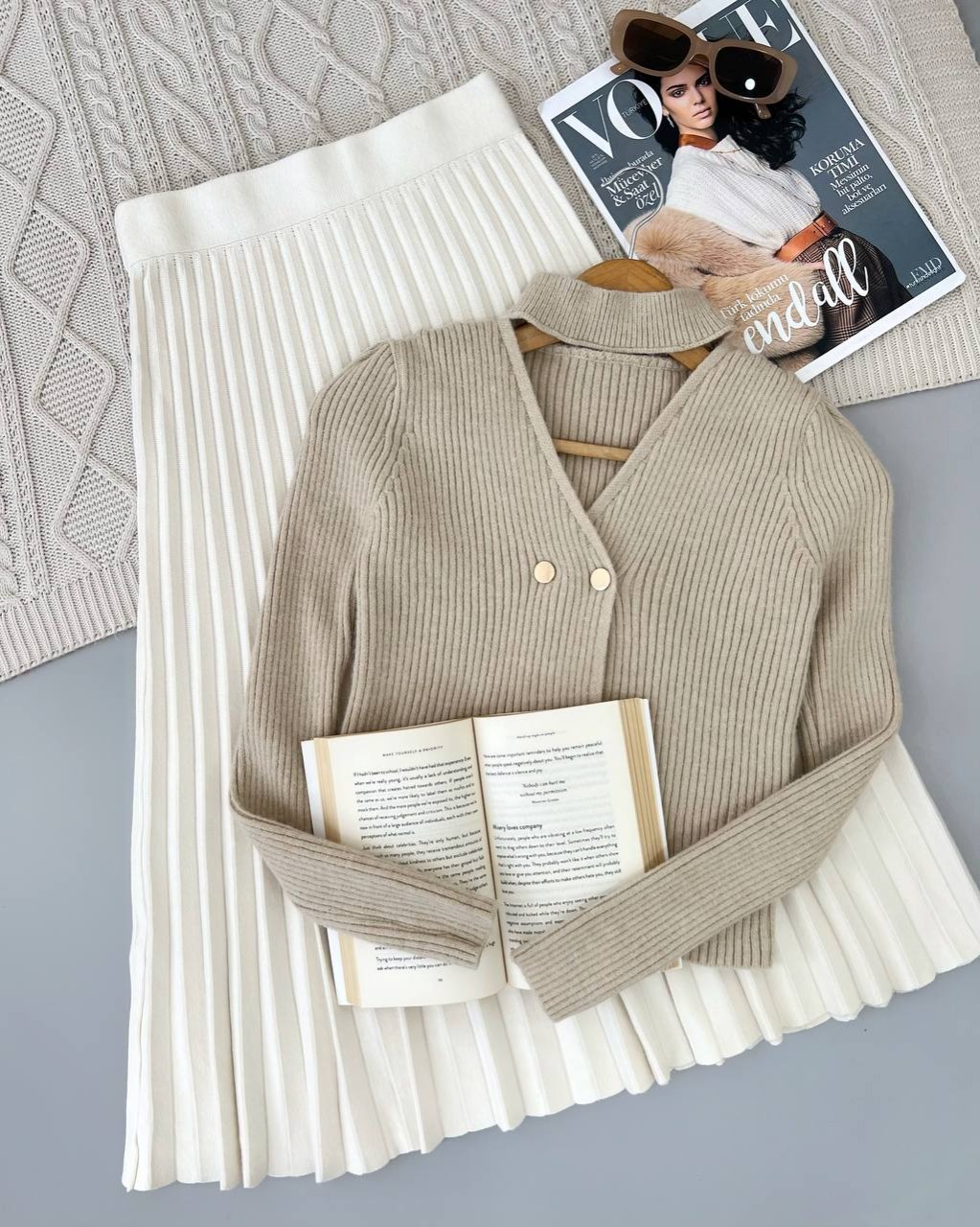 پلیور بافت جلو دکمه کد 4512