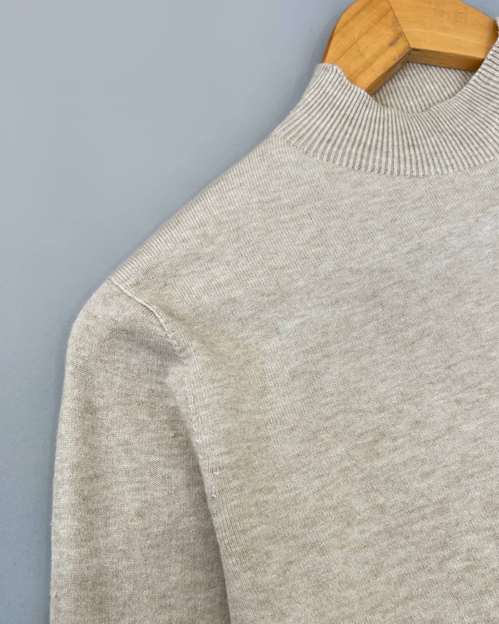 پلیور بافت یقه ایستاده تکرنگ کد 4542