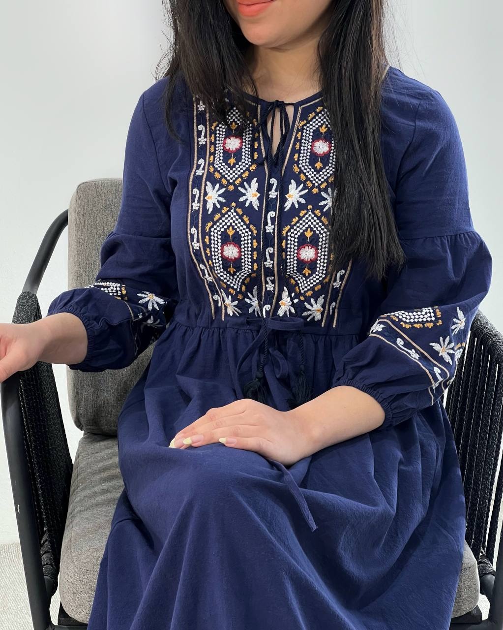 پیراهن کنف گلدوزی کد 4551