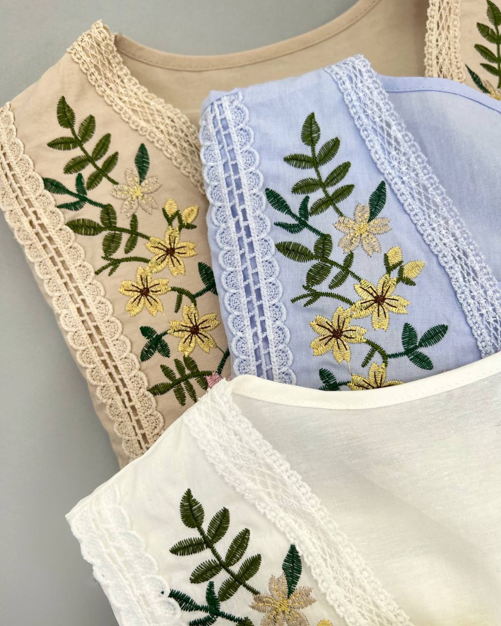 شومیز عروسکی گلدوزی شده کد 4584