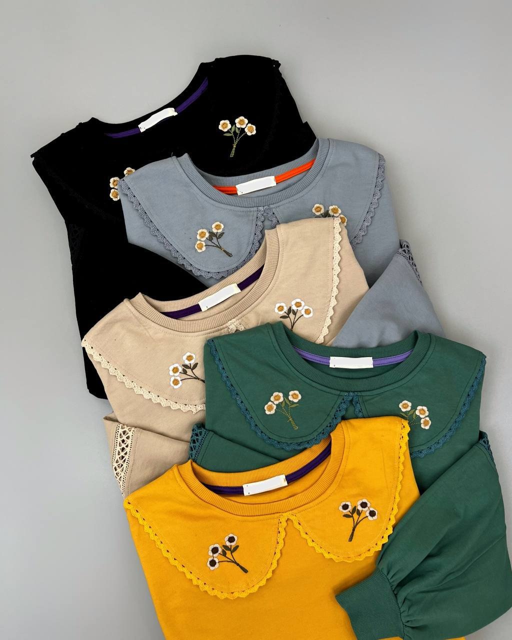 بلوز بهاره یقه ب ب قواره دار کد 4587