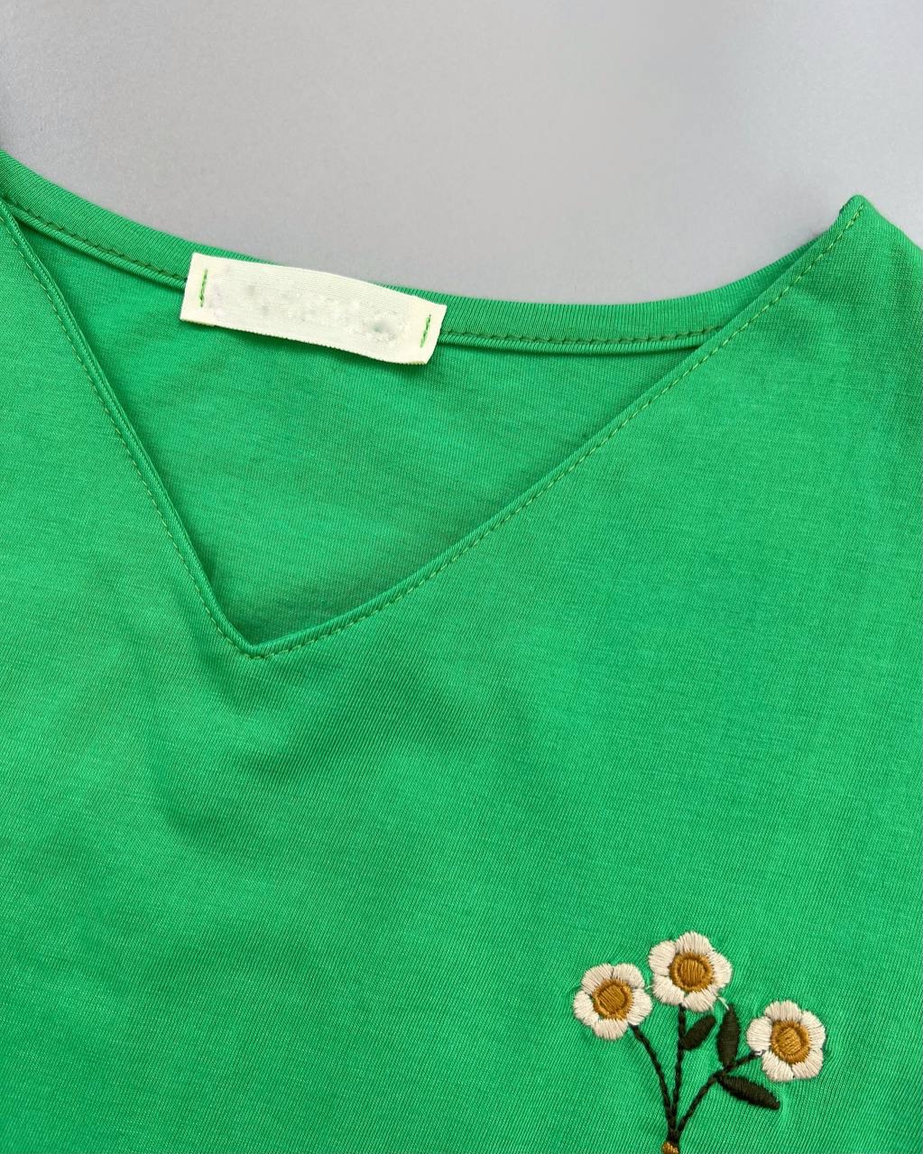 تیشرت گلدوزی استین چین کد 4594