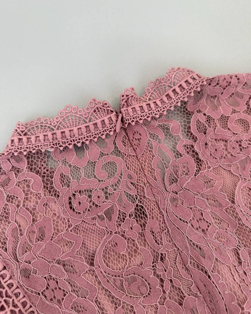 تاپ تمام دانتل مجلسی کد 4603