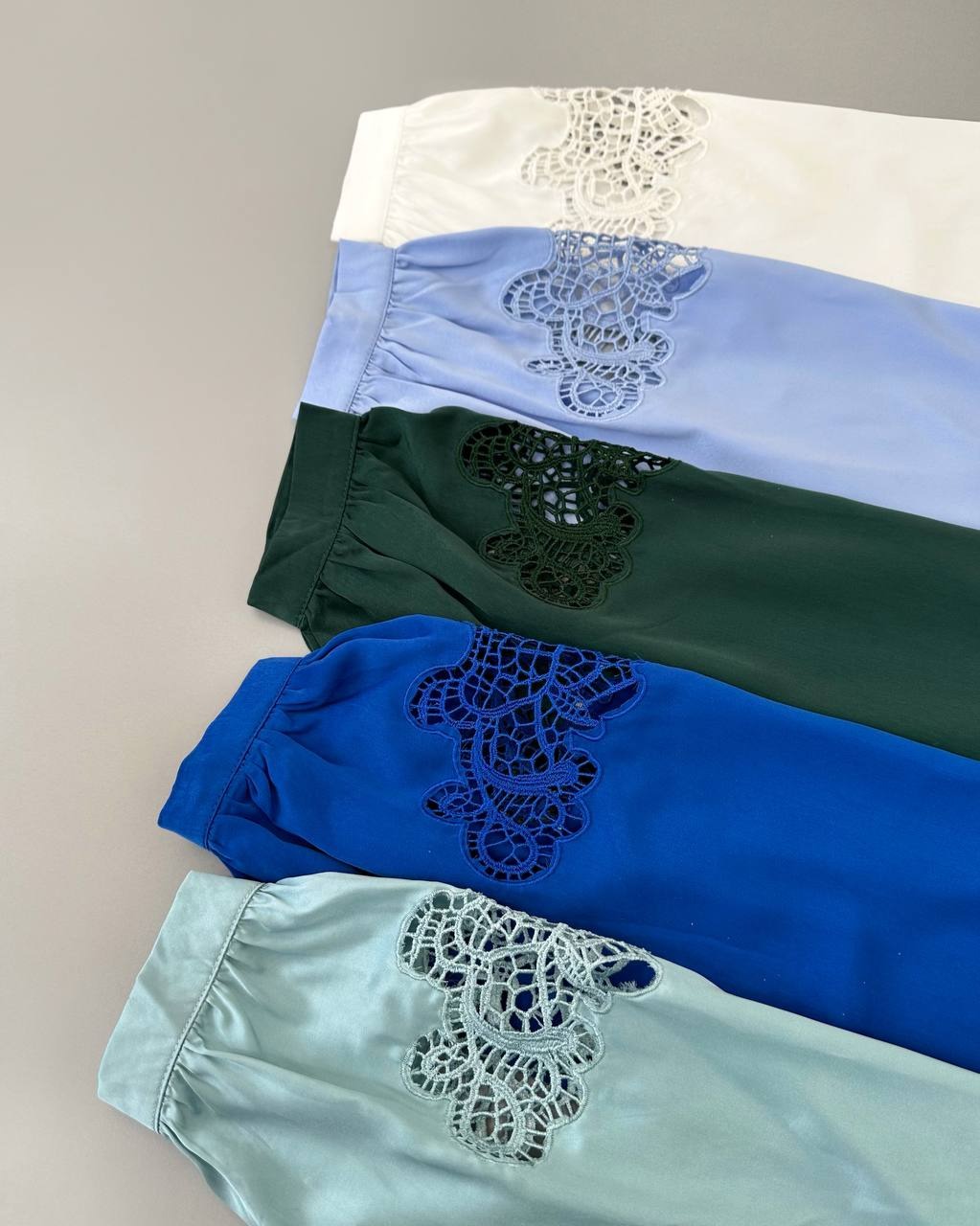 شومیز ساتن آستین کار شده کد 4604