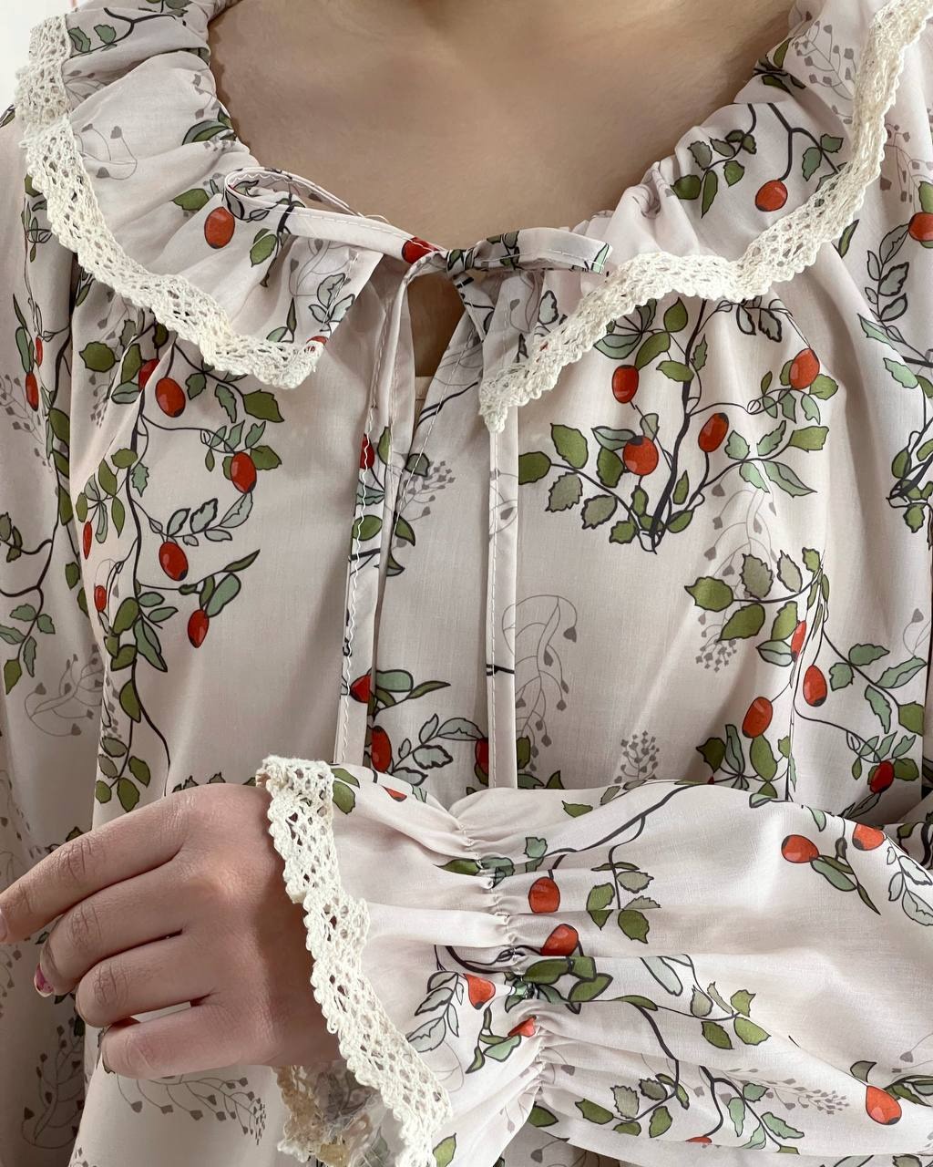 شومیز طرحدار کد 4609