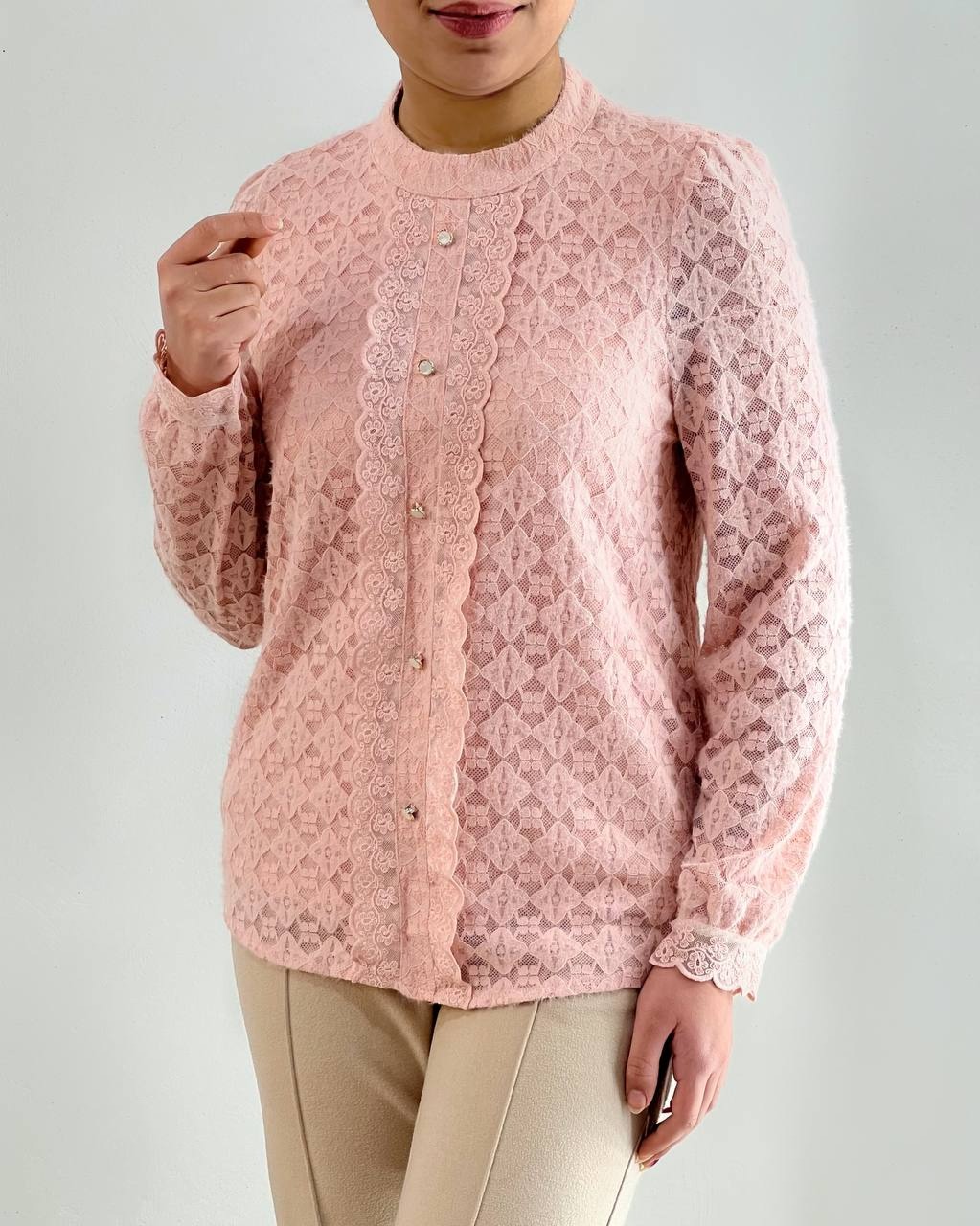 شومیز تمام دانتل آستردار کد 4613