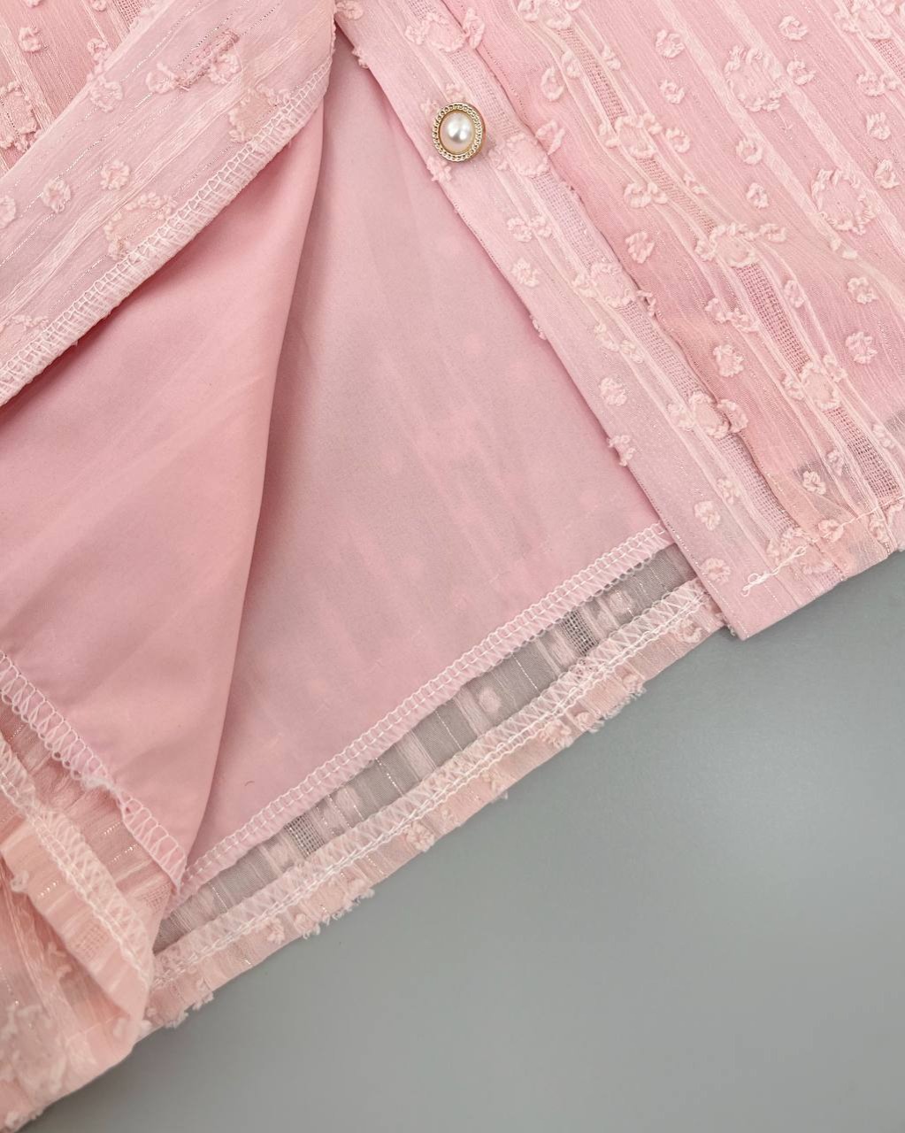 شومیز جلو دکمه گل برجسته کد 4626