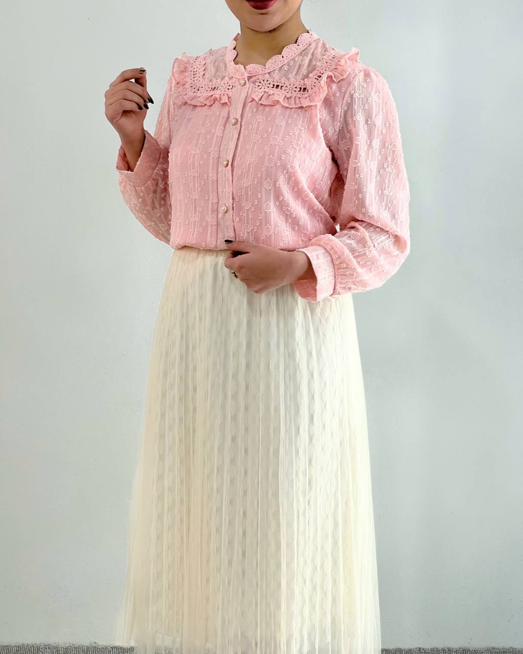 شومیز جلو دکمه گل برجسته کد 4626